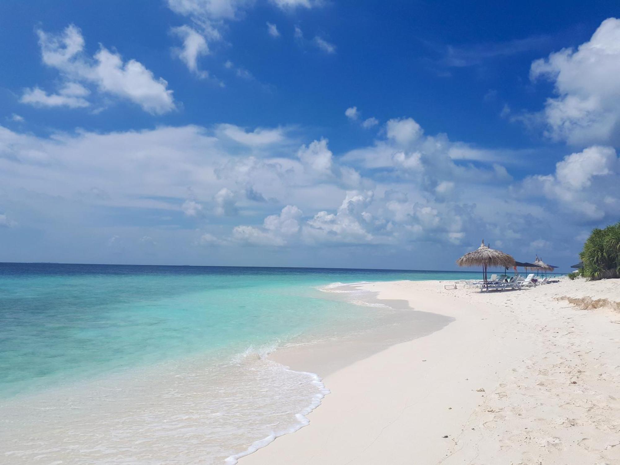 Ukulhas Villa Oceanview Hotel & Spa Kültér fotó