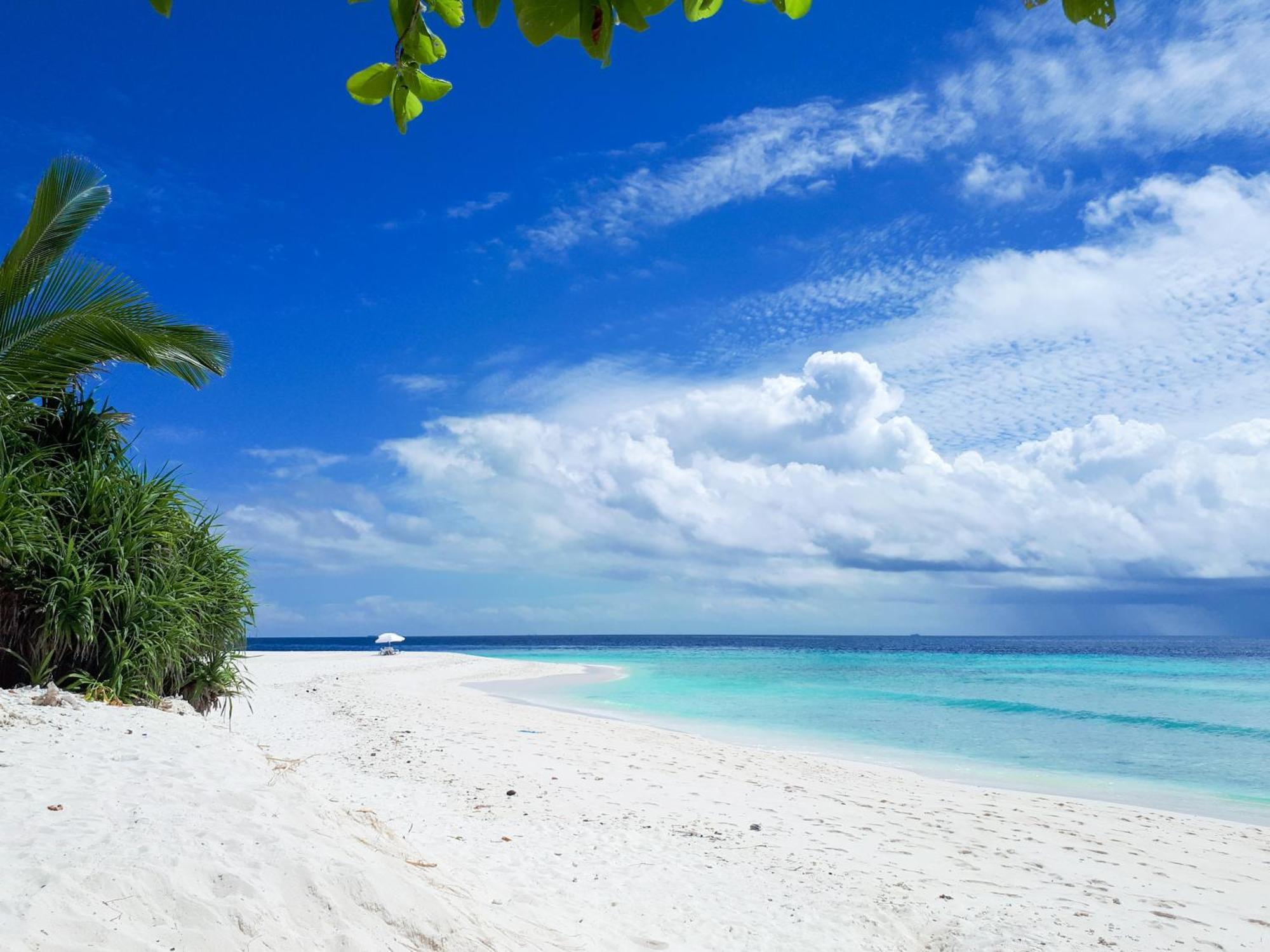 Ukulhas Villa Oceanview Hotel & Spa Kültér fotó