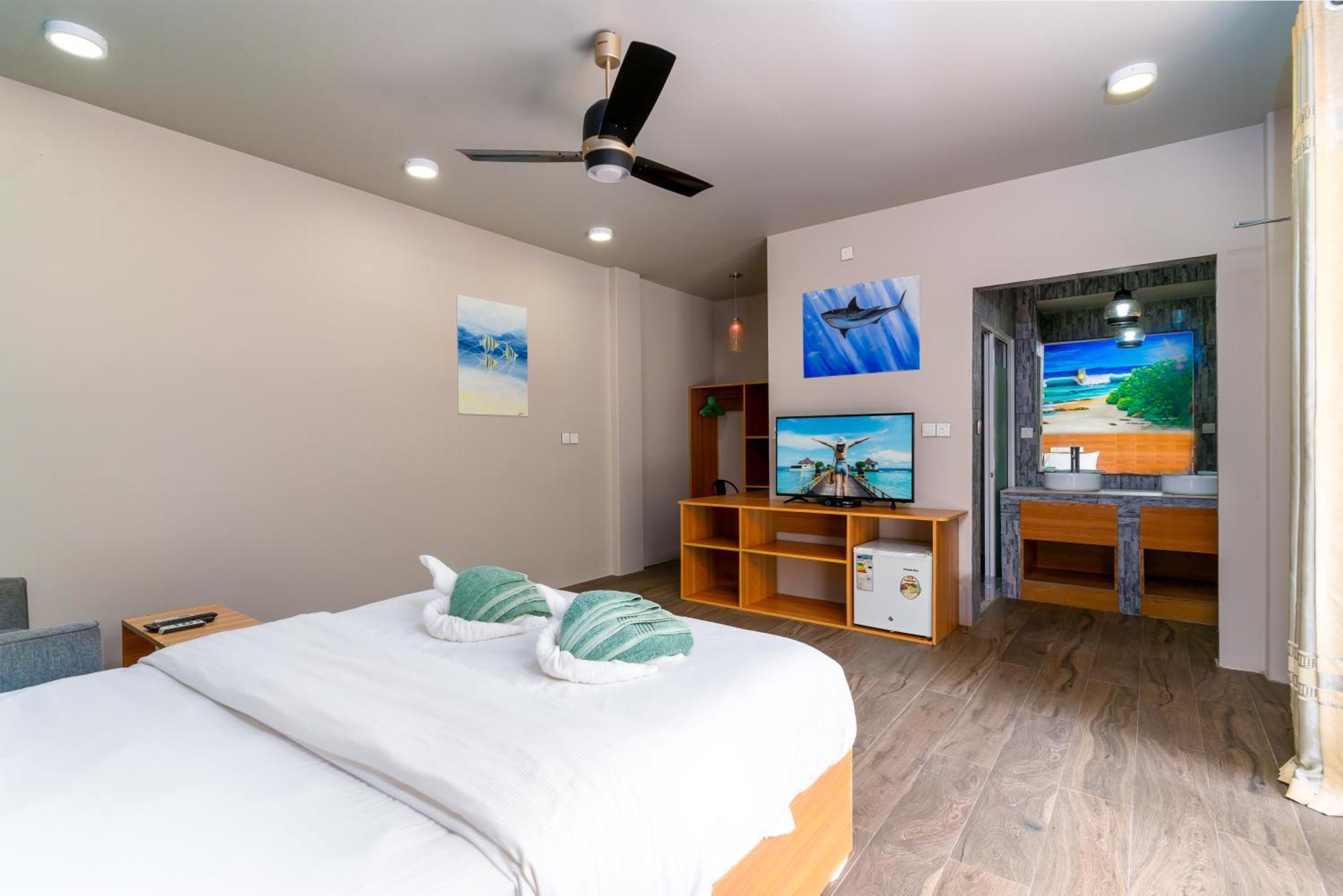 Ukulhas Villa Oceanview Hotel & Spa Kültér fotó