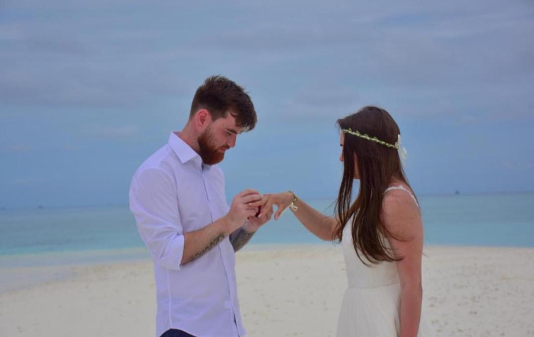 Ukulhas Villa Oceanview Hotel & Spa Kültér fotó